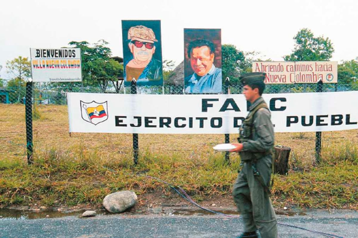 Supuestas disidencias de FARC asesinan a cinco campesinos en sur de Colombia