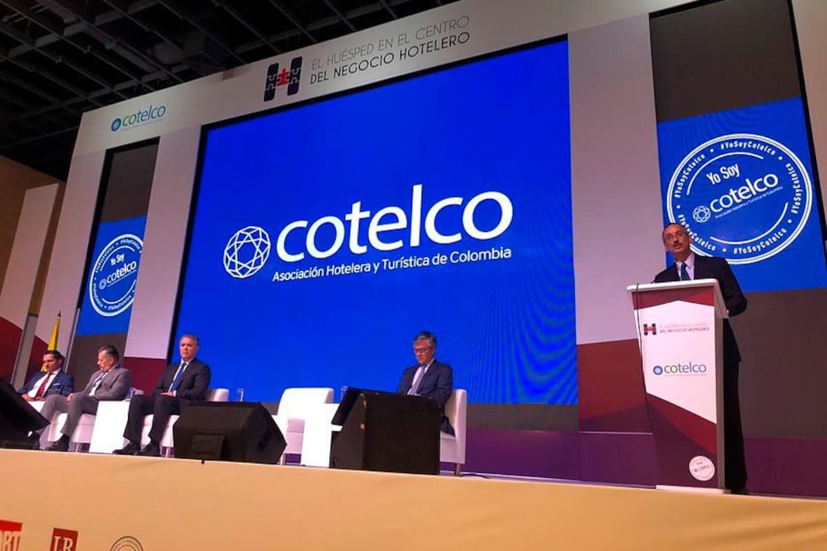 Sectores turísticos y hoteleros tendrán exención del IVA por este año