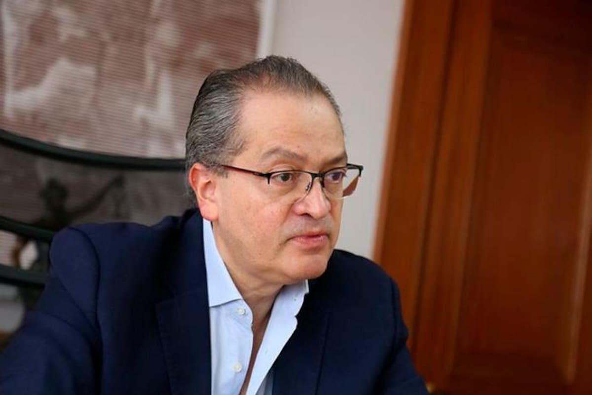 Tres gobernaciones y 15 alcaldías entregaron contratos a financiadores de campañas