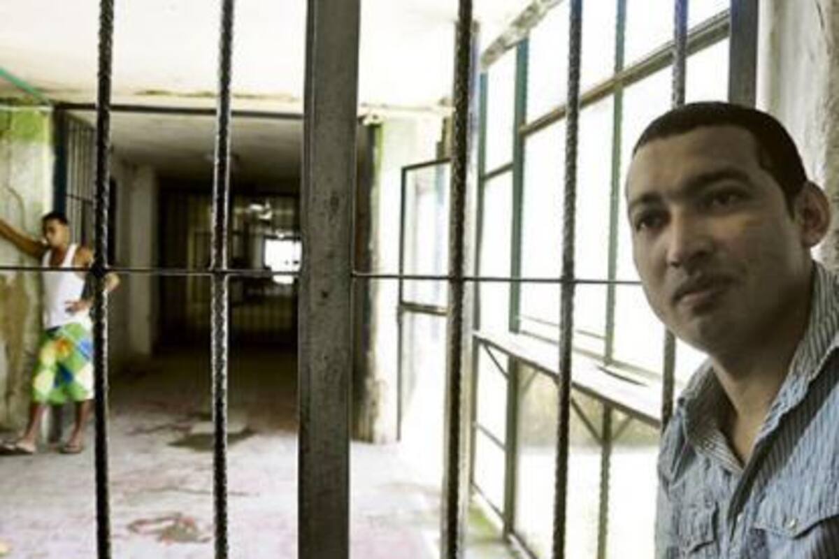 Exparamilitar que se fugó en Montería debe responder por 64 crímenes