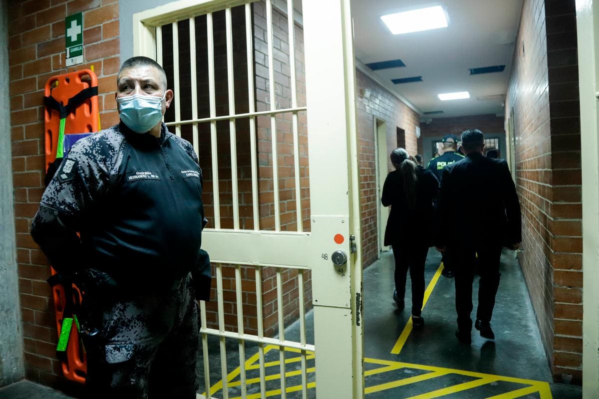 Defensoría pidió que las estaciones de Policía no reciban a más detenidos