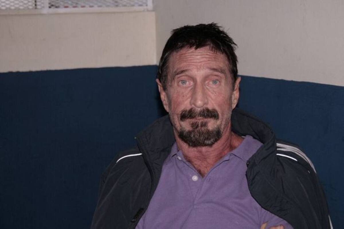 John McAfee ingresó a Guatemala el 3 de diciembre, pero fue detenido por la Policía por su situación migratoria irregular. AFP