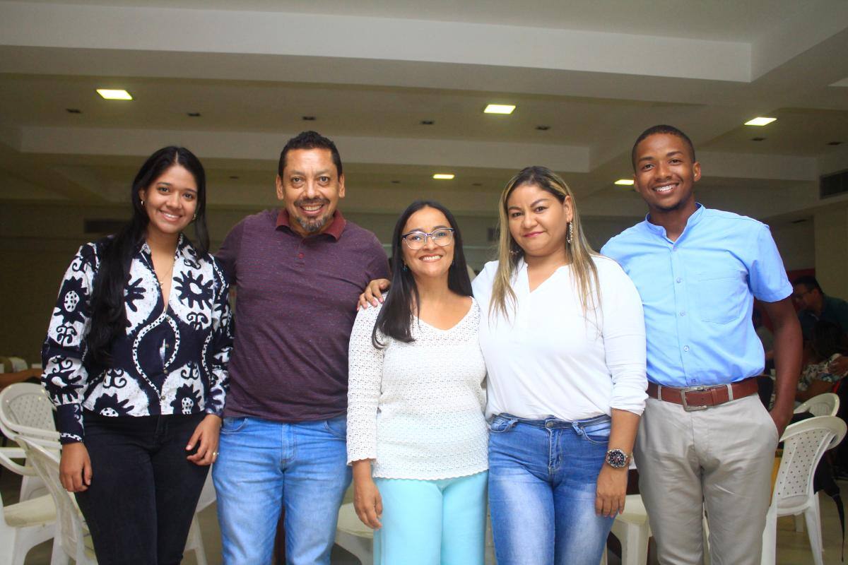 Melissa Mendoza, Juan Carlos Cerón, Ximena Norato, Lady González y Rodrigo Rodríguez.