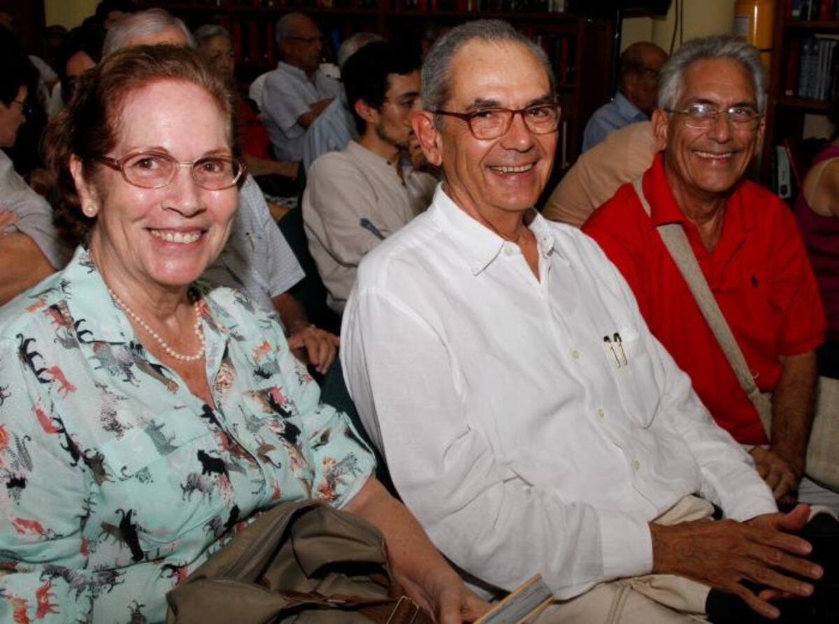 Tere Perdomo, José Vicente Mogollón e Ignacio Vélez. MARUJA PARRA - EL UNIVERSAL