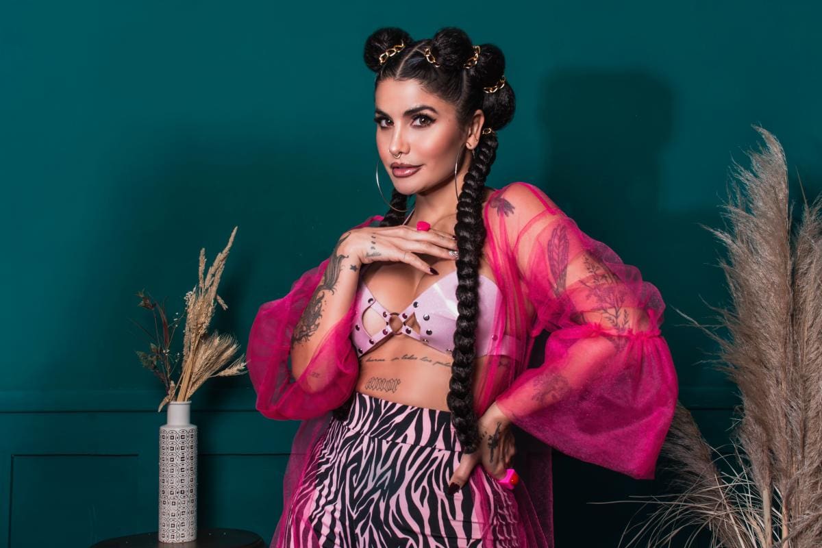 Martina La Peligrosa trae una “Vaina bacana”