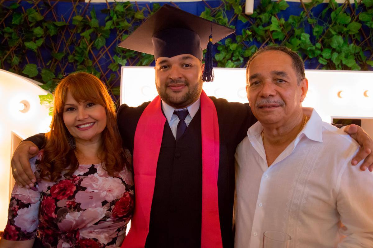 Yolima Halbach, Iván Berrío y Manuel Berrío.