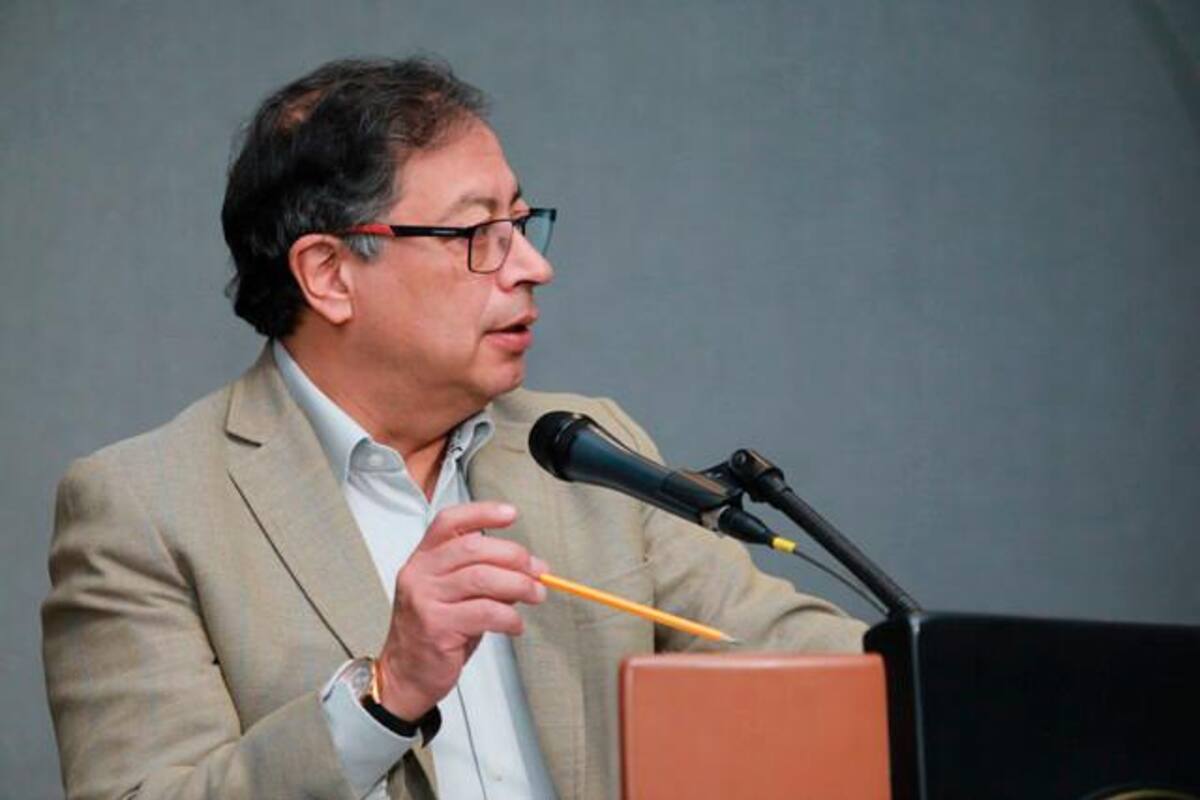 “En mi Gobierno licitaciones no se manejan por el interés particular”: Petro