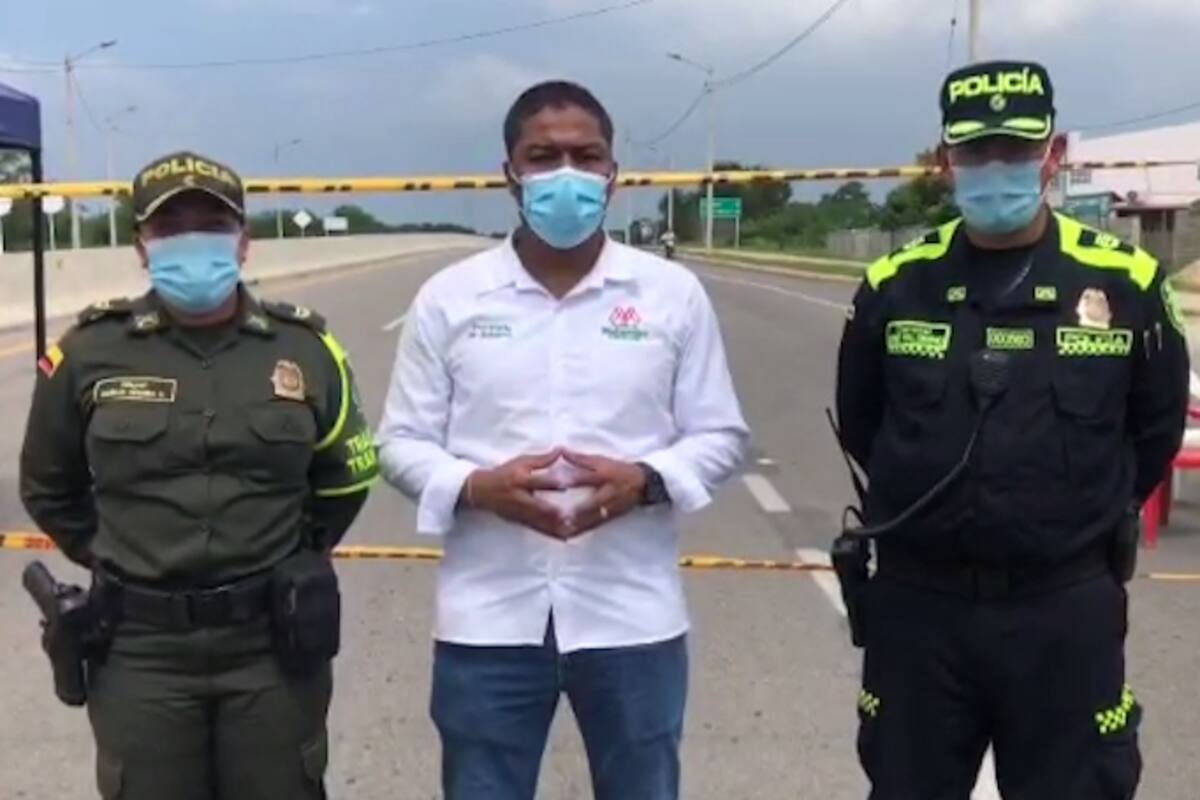 Ofrecen recompensa a quien informe sobre carro que arrolló a jóvenes