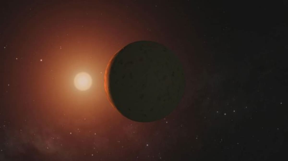 La estrella se llama Trappist-1 y está a una distancia de casi 40 años luz de nosotros, no había sido detectada con telescopios ópticos porque era muy poco luminosa.