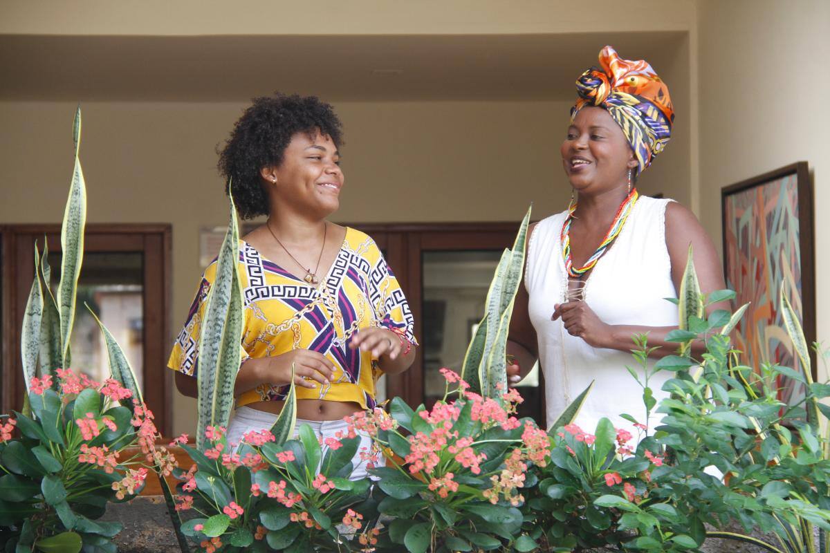 María Paula Pastrana y Cecilia Silva Caraballo, de Tambores de Cabildo.