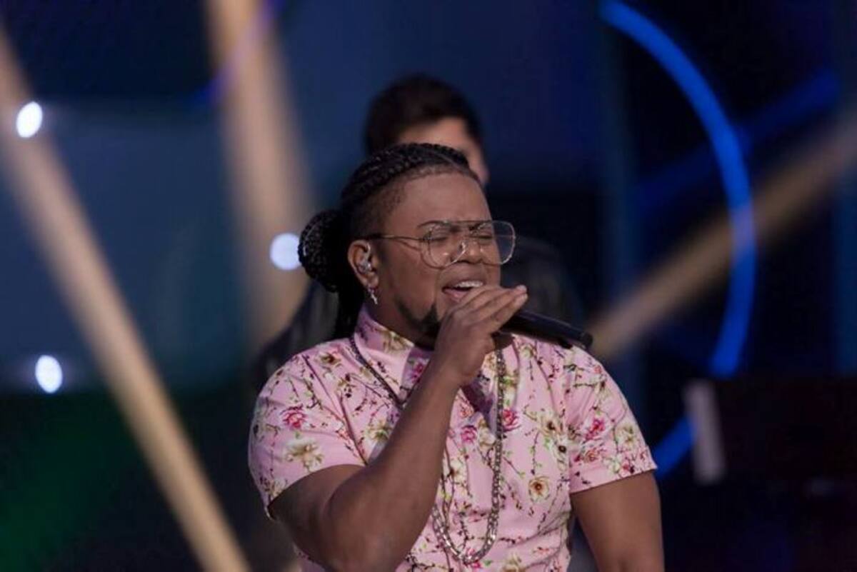 Leo Fénix audicionó en ' A Otro Nivel' con la canción de su autoría ' El baloto' y fue eliminado en la quinta etapa de la competencia. Foto Facebook.