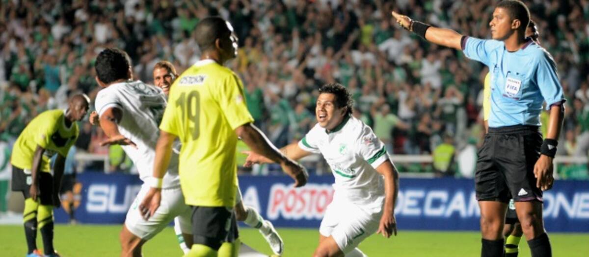El paraguayo Robin Ramírez marcó los dos goles del compromiso en menos de dos minutos. COLPRENSA