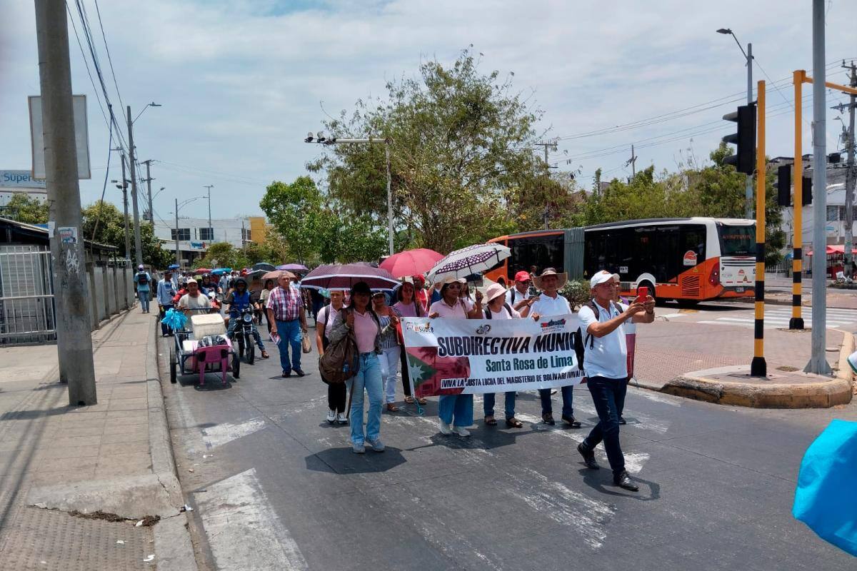 “La educación está en crisis”: maestros de Cartagena y Bolívar de nuevo en las calles