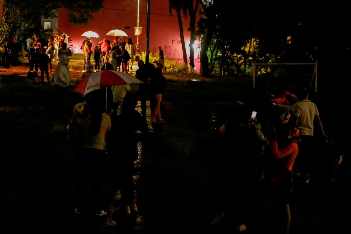 Sismo de magnitud 6,9 sacude edificios en Ciudad de México