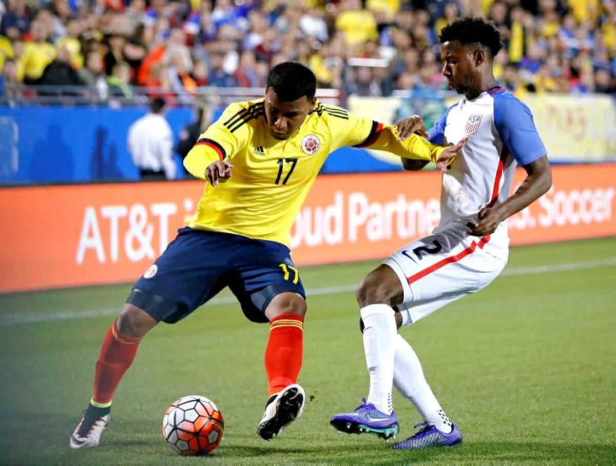 El cartagenero Roger Martínez anotó dos goles en el partido frente a Estados Unidos. AP Brandon Wade