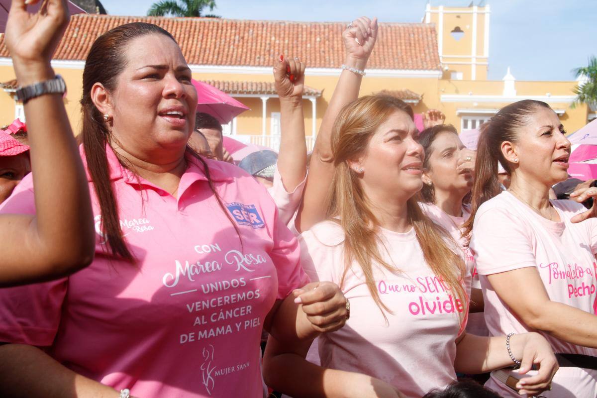 Empiezan ensayos de primera vacuna contra cáncer de mama