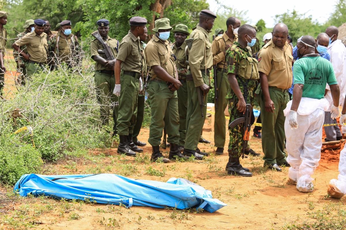 Encontraron 58 cuerpos de personas que ayunaban “para conocer a Jesús”