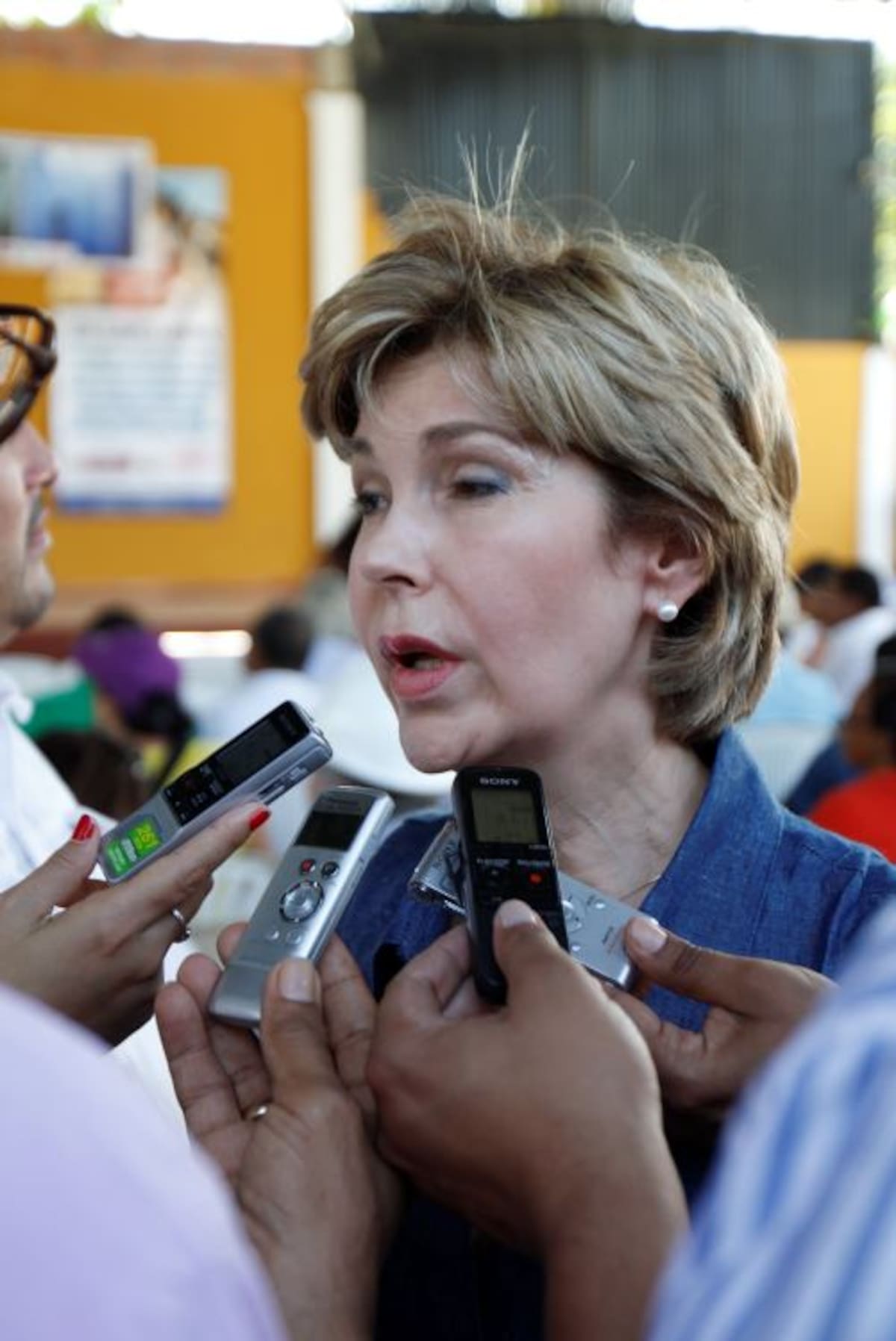 Fuentes no oficiales indicaron que una vez la senadora llegue a Bogotá será trasladada al bunker de la Fiscalía General. AROLDO MESTRE- EL UNIVERSAL