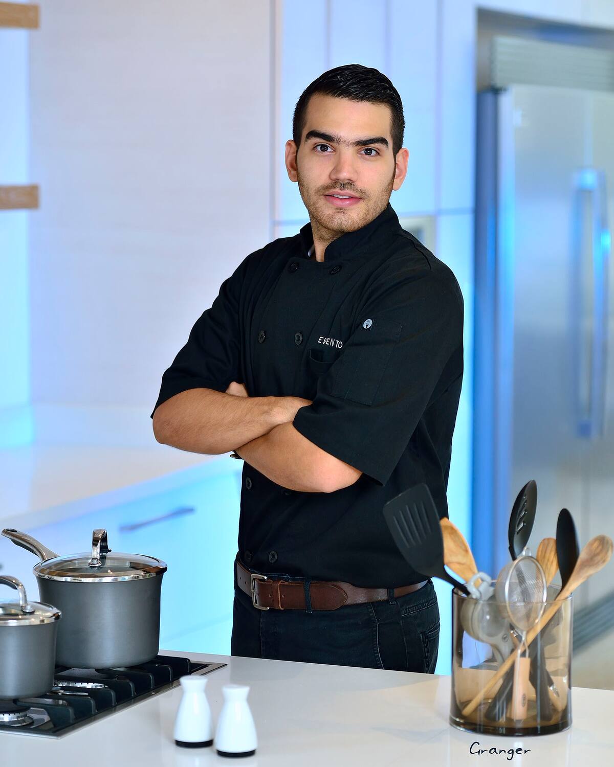En la actualidad se encuentra trabajando en la edición de un libro con las recetas de su abuela Bertha, que además de ser un homenaje a ella, es un regalo a las nuevas generaciones que se inclinan por este bello arte. ROBERTO GRANGER