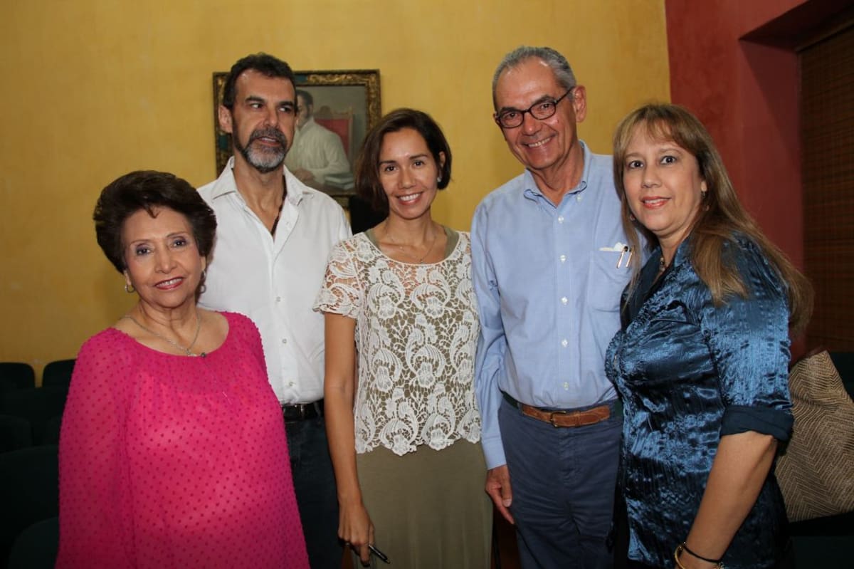 Inés de Lara, Alexander Magre, María Isabel Lara, José Vicente Mogollón y Adela Colorado.
