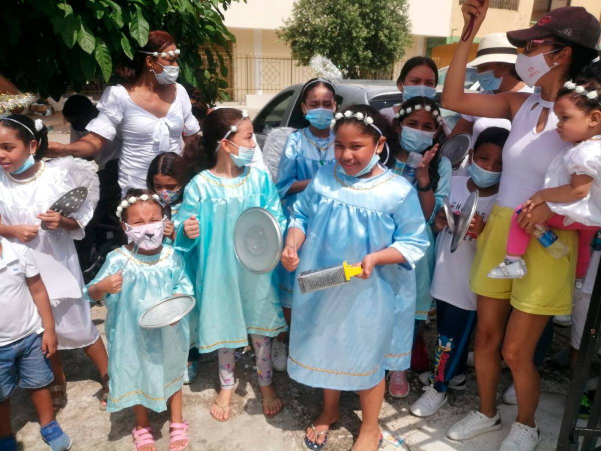 Niños de El Campestre celebran el Ángeles Somos. // Foto: Óscar Díaz