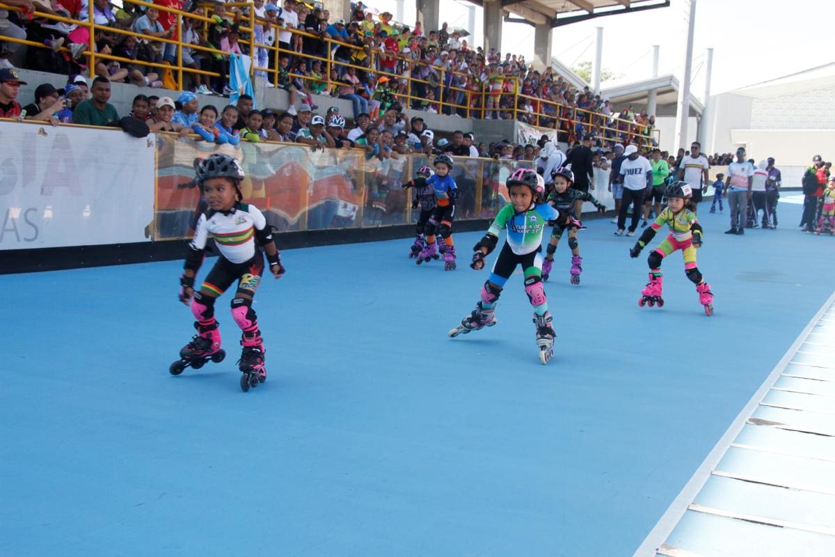 Copa La Fantástica de Patinaje: con muchas emociones en la pista