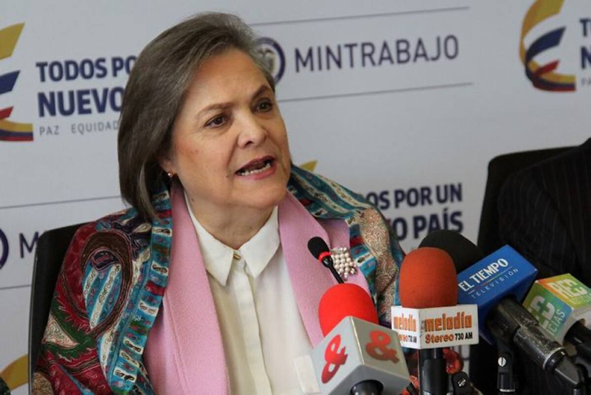 Clara López, ministra de Trabajo. COLPRENSA