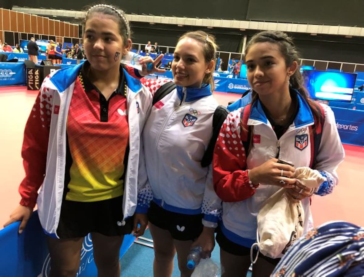 Las hermanas Adriana, Fabiola, y Melanie Díaz, más Daniely Ríos, conforman el equipo de Puerto Rico. Cortesía.
