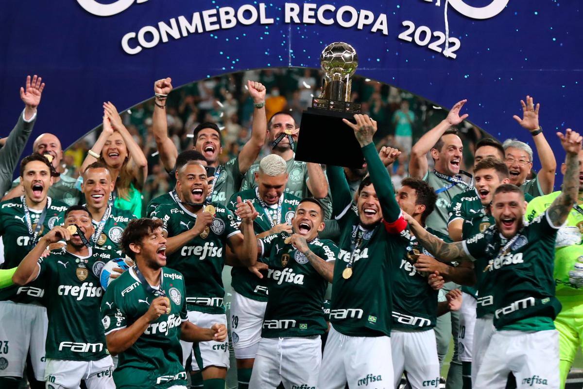 Palmeiras se impone en la final brasileña y levanta la Recopa Sudamericana