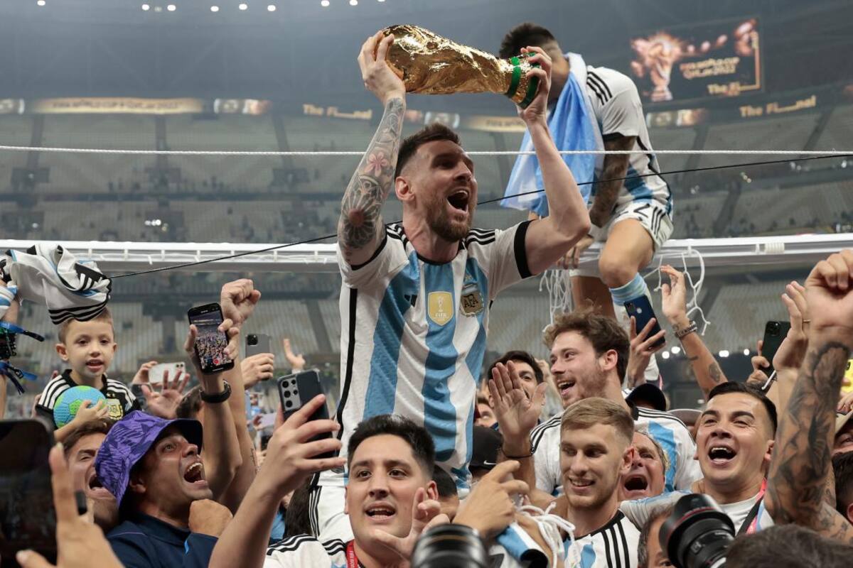A un año del título de Argentina en el Mundial de Fútbol, Scaloni sigue sin continuidad