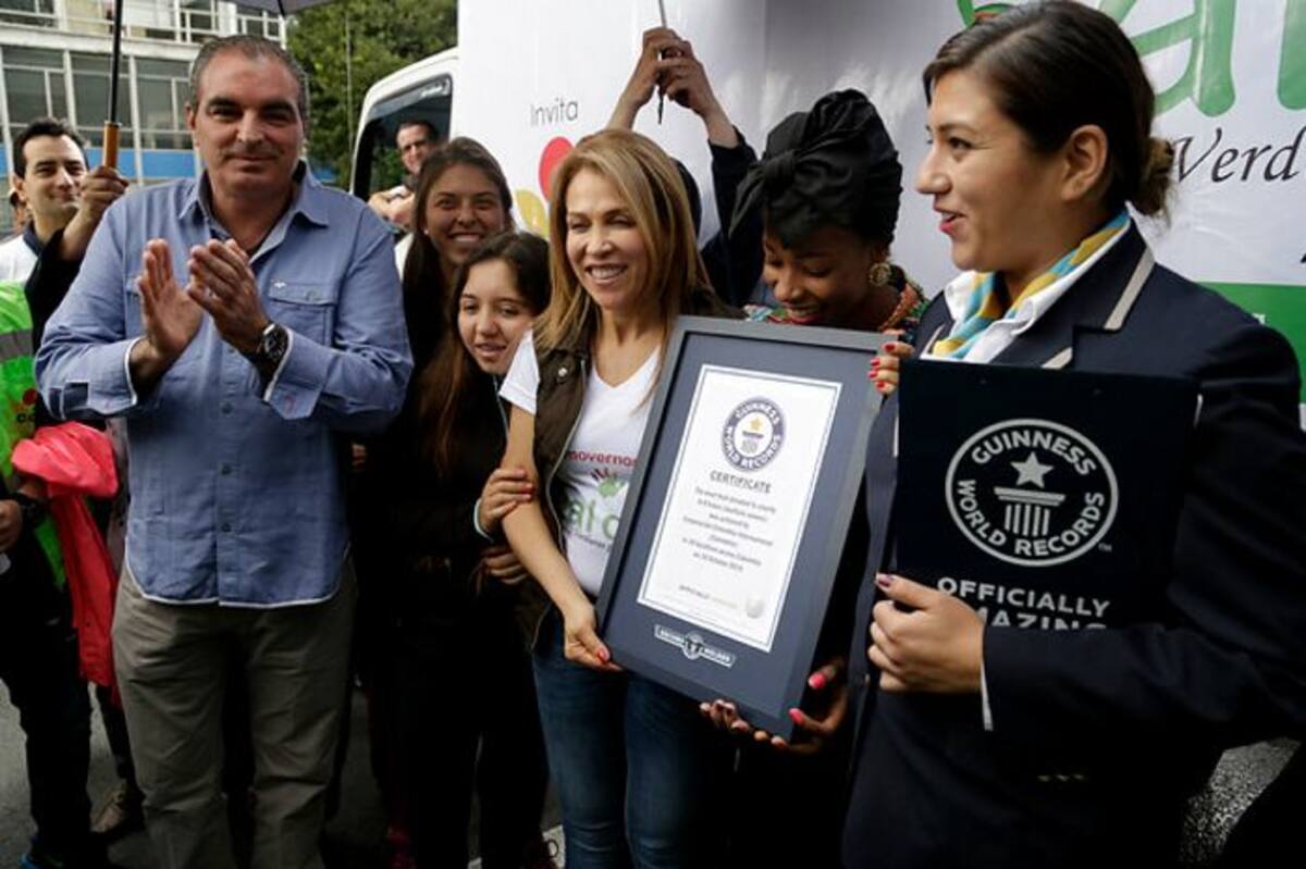 El objetivo de la actividad es que la gente consuma cada día el equivalente a 400 gramos de frutas y verduras para mejorar la nutrición. COLPRENSA