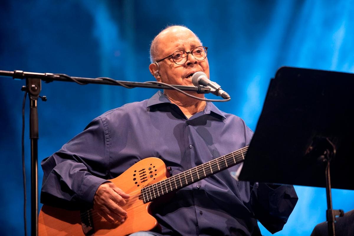 Muerte de Pablo Milanés inunda las redes de mensajes de condolencia