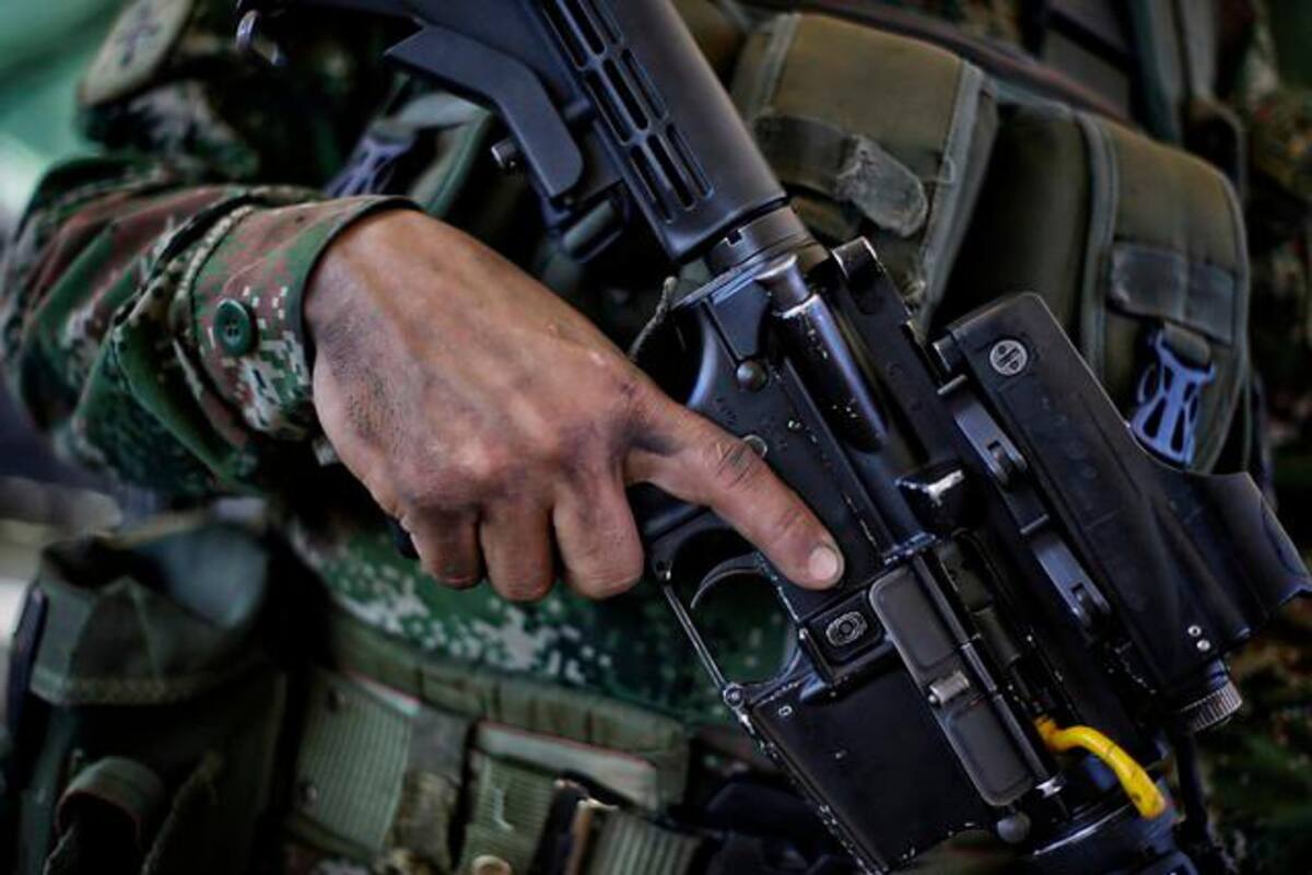 Abren investigación disciplinaría contra jefe de inteligencia del ejército