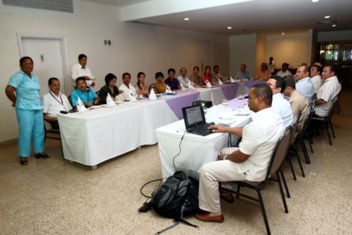 Más de 30 rectores de las universidades de la región participaron en el encuentro. AROLDO MESTRE - EL UNIVERSAL