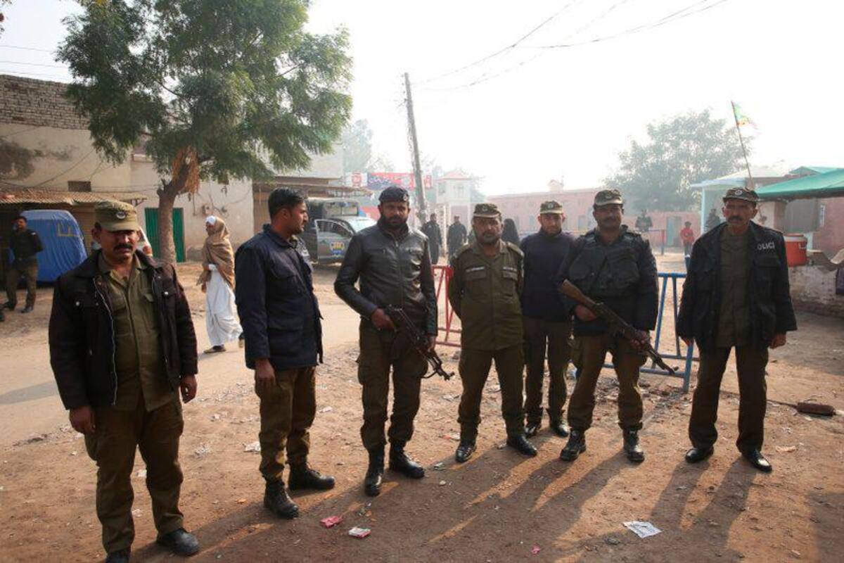 Pakistán condena a muerte a profesor musulmán por blasfemia