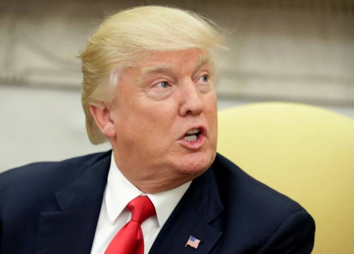 Trump está consternado por el tratamiento de la prensa sobre su presidencia, y cree que los medios solo quieren destacar errores y no informan de sus logros. EFE