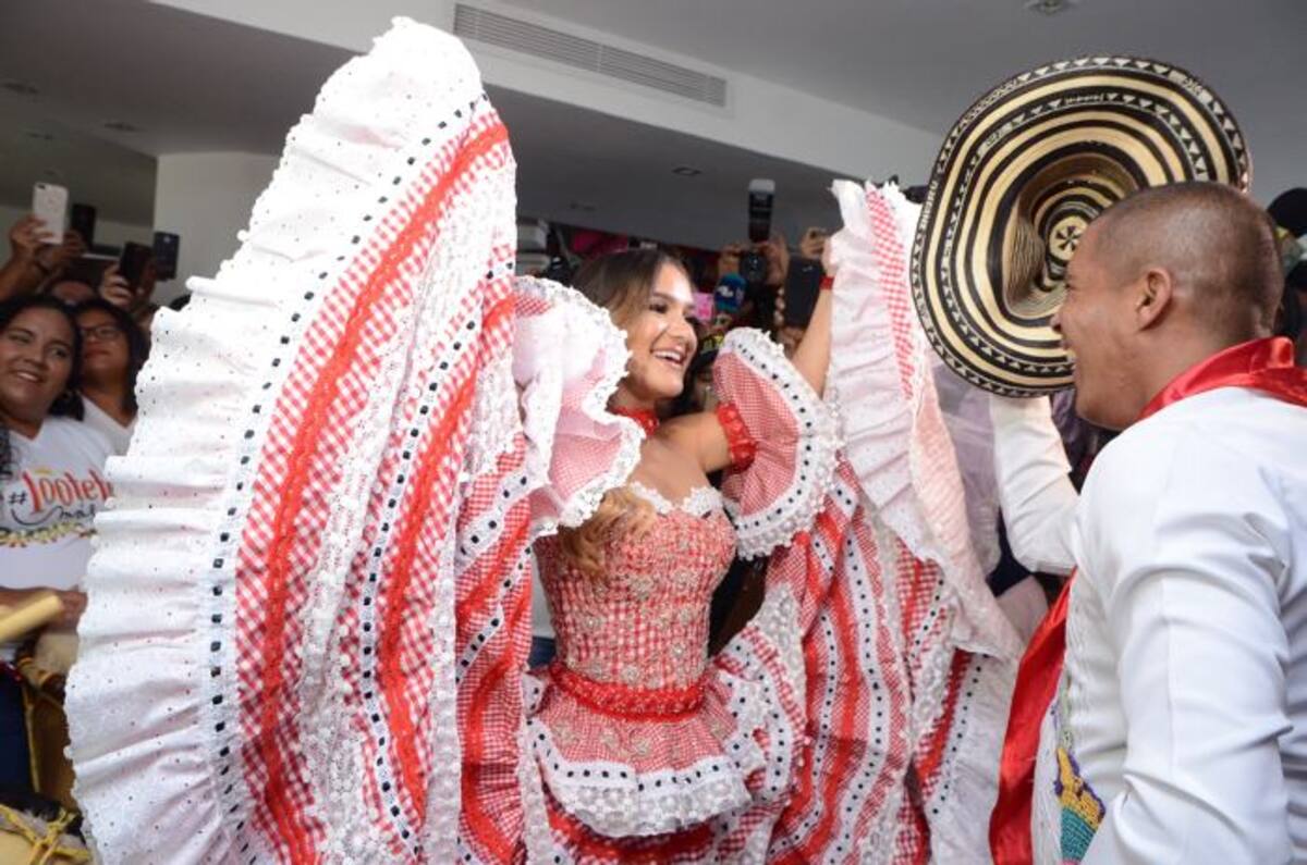 Valeria Abuchaibe Rosales es una barranquillera alegre, espontánea y bailadora de 25 años de edad. Jairo Guzmán