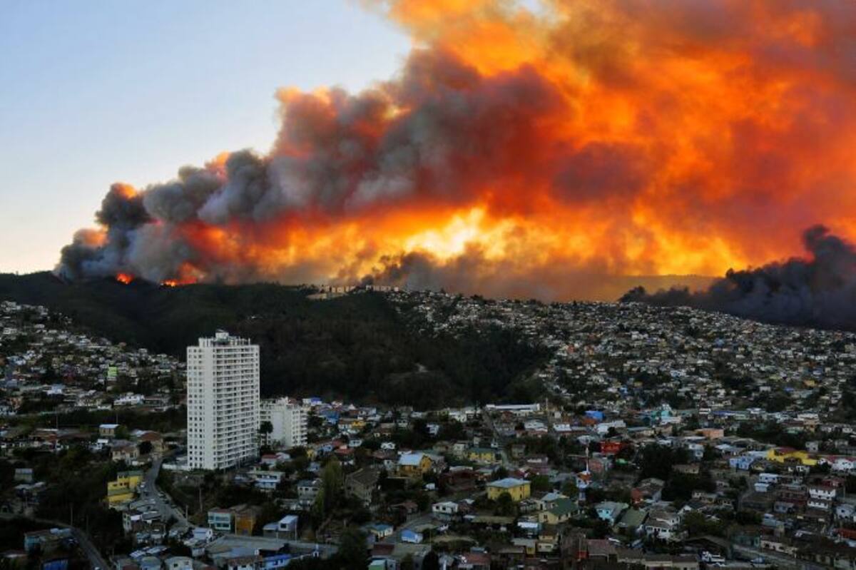 Incendios en Valparaiso. AFP ALBERTO MIRANDA