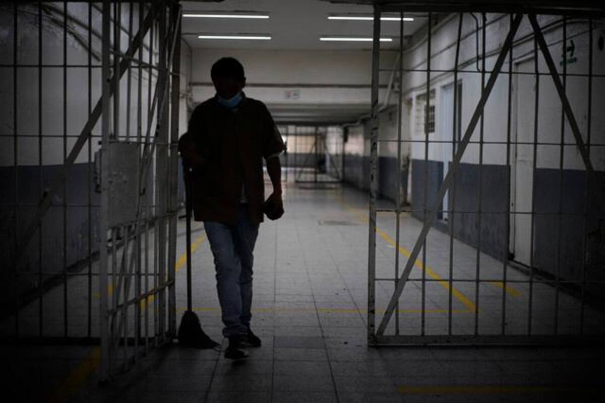 ¿Reclusos podrán salir de la cárcel para ir trabajar? Gobierno habla de reforma