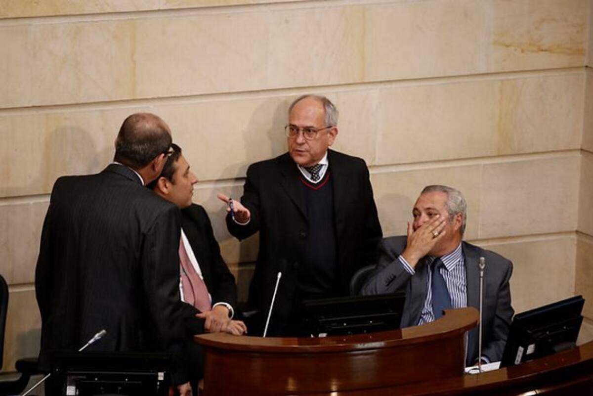 Así lo decidió el pleno de la corporación en la noche del martes, luego de una amplia discusión que tomó más de ocho horas. //Colprensa.