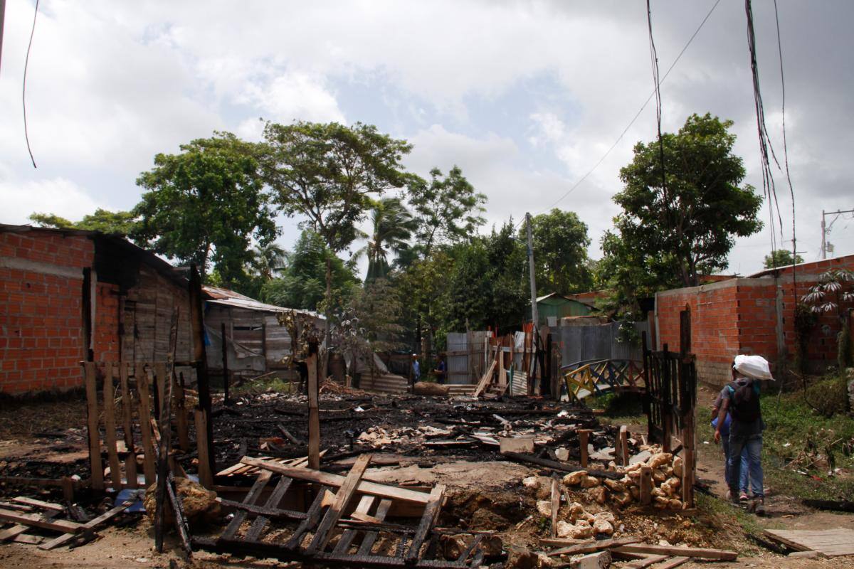 En la casa de Mandela había tres niños al momento del incendio.