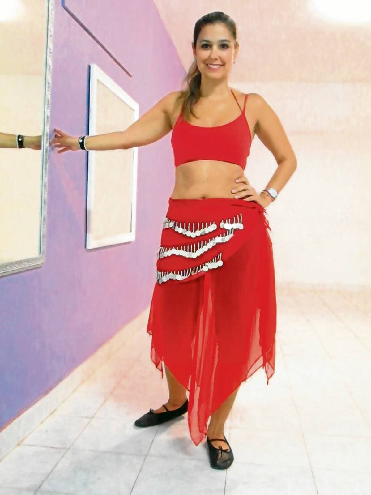 Zariffe Mebarak, instructora de danza árabe. PEDRO TORRES, GENTE BAHÍA-EL UNIVERSAL