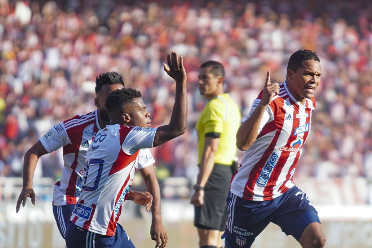 Junior, por su octava estrella de visitante y la décima en su historia