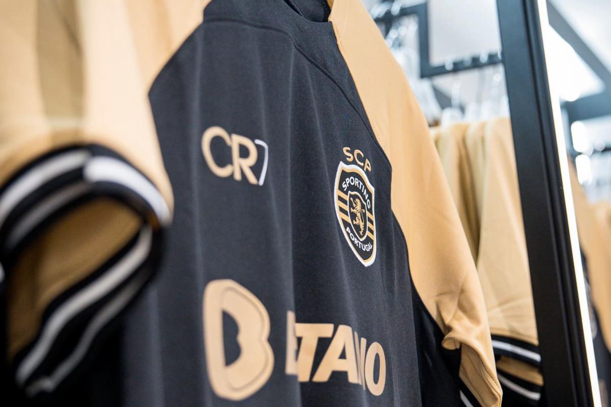 Camiseta del Sporting de Portugal es un homenaje a Cristiano Ronaldo