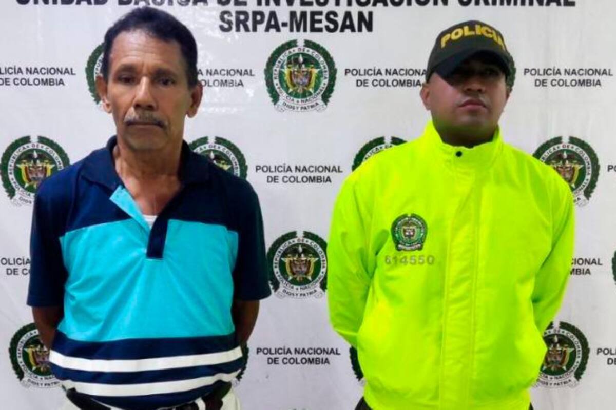 Capturan a hombre que abusaba sexualmente de las estudiantes de su esposa