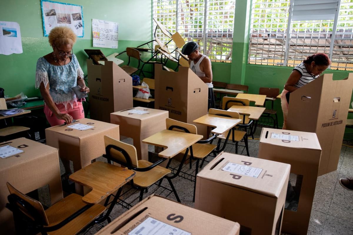 Comienzan las elecciones presidenciales en República Dominicana