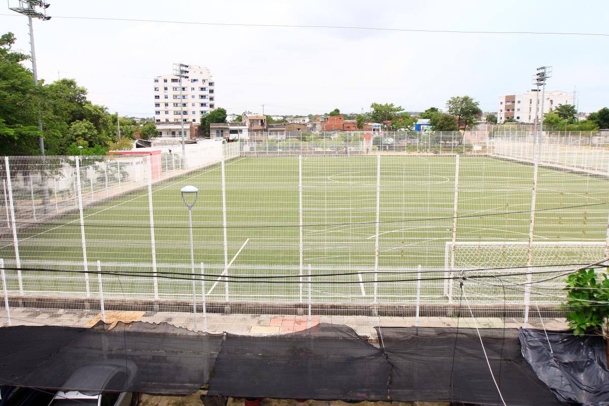 ¿Un policía fue quien disparó en cancha de fútbol? General responde