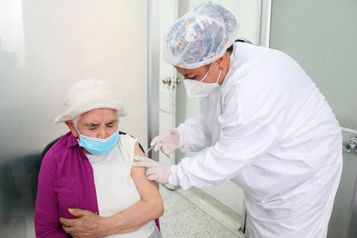 Plan de vacunación masiva se iniciará la otra semana: Salud Total