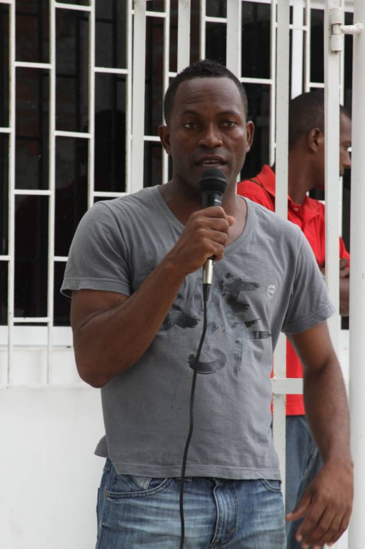 Noel Cardales, líder comunitario. EL UNIVERSAL, GERMÁN GÓMEZ POLO