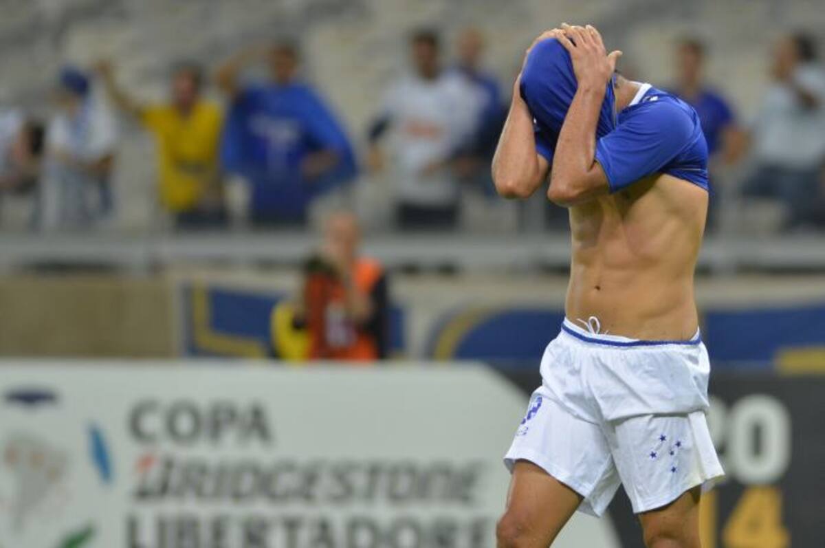 Cruzeiro se despidió de la Copa Libertadores al empatar con San Lorenzo. AFP EVARISTO SA